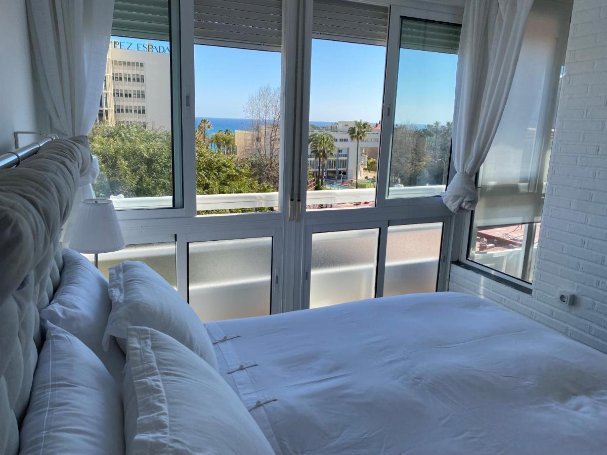 Precioso Apartamento La Carihuela トレモリノス エクステリア 写真